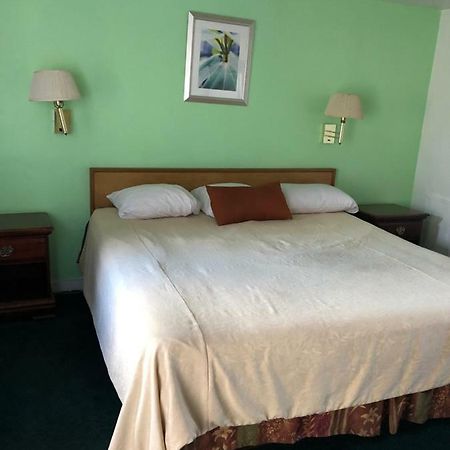 Economy Inn - Lawtey Bagian luar foto