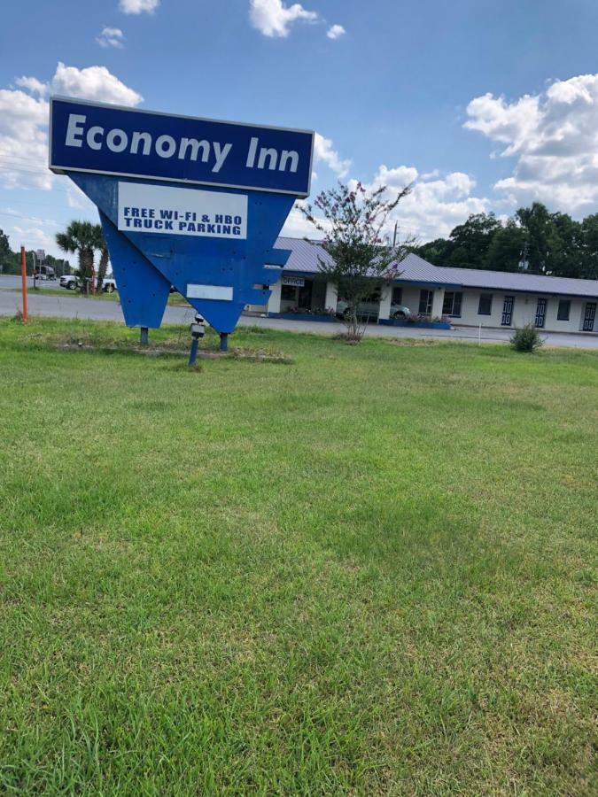 Economy Inn - Lawtey Bagian luar foto